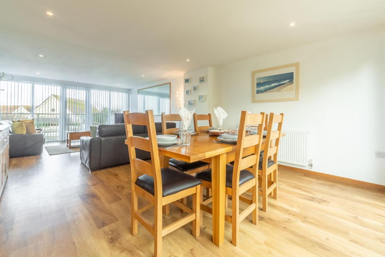 Headland Beaches Holiday home *